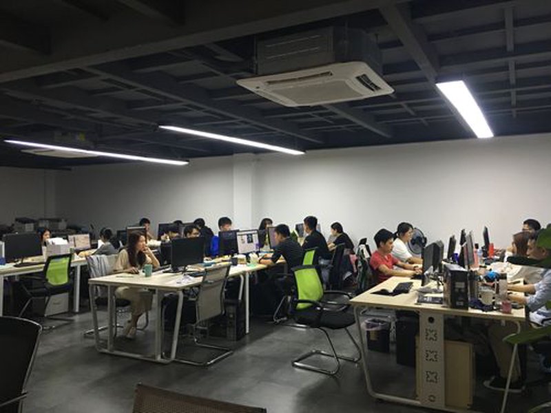 洞察上海技术革新前沿——辉桨服务中心